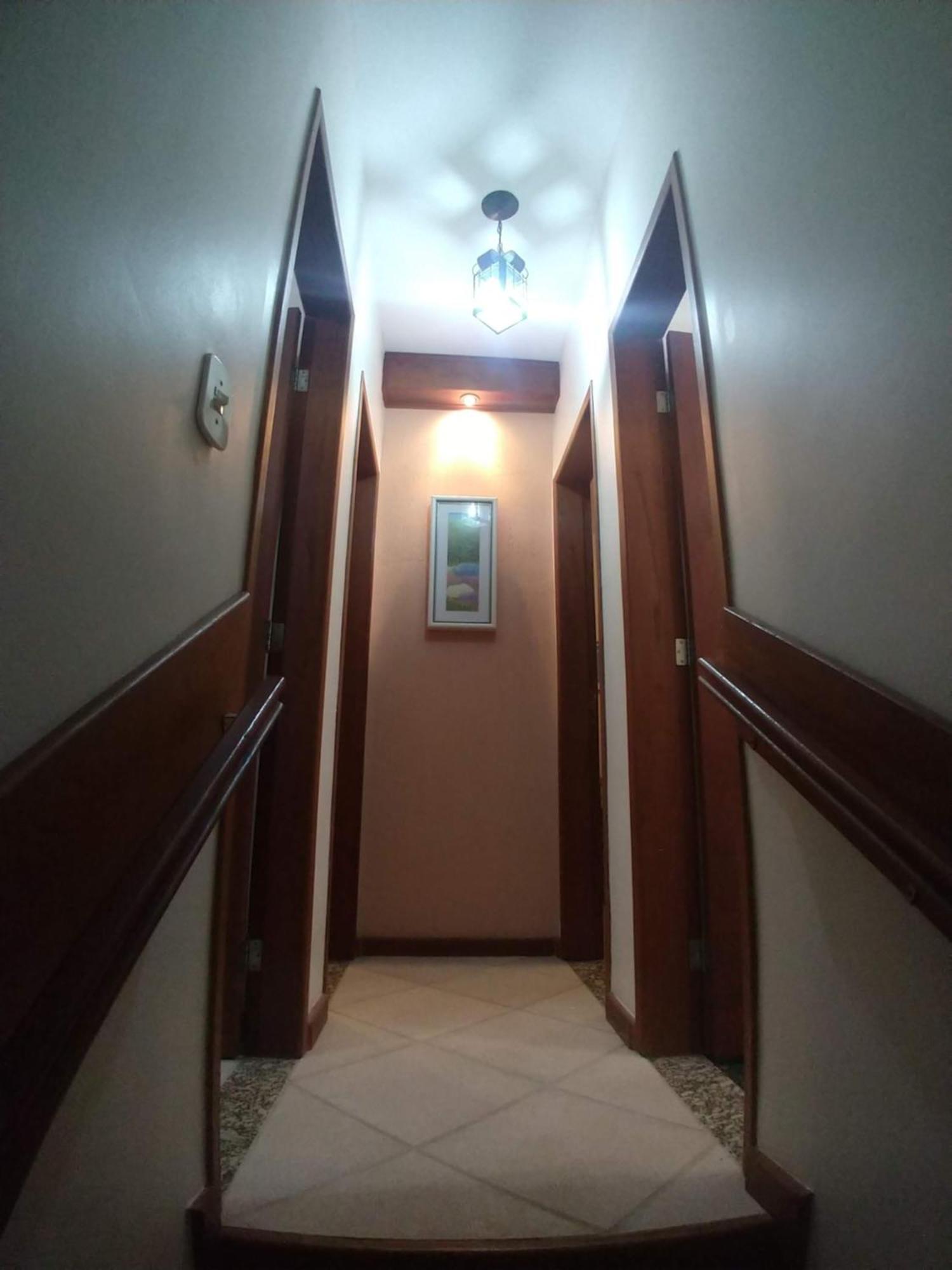 Casa Duplex Em Ambiente Familiar